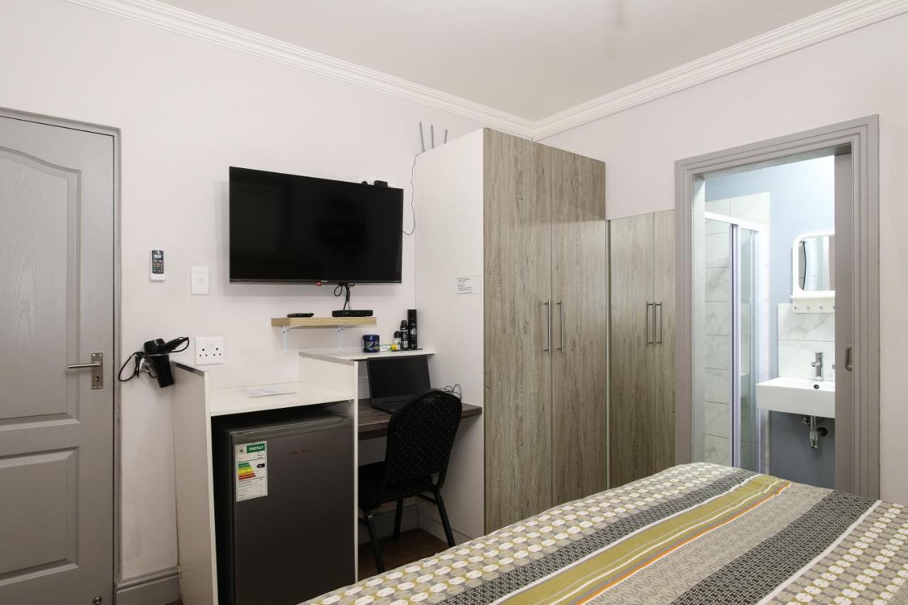 Camdene Guesthouse كيب تاون المظهر الخارجي الصورة