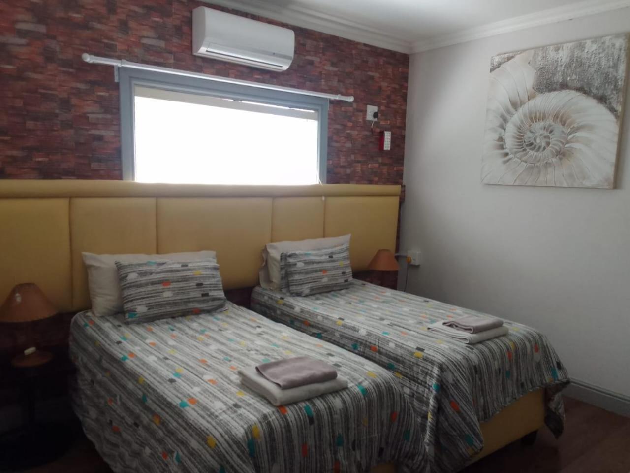 Camdene Guesthouse كيب تاون المظهر الخارجي الصورة